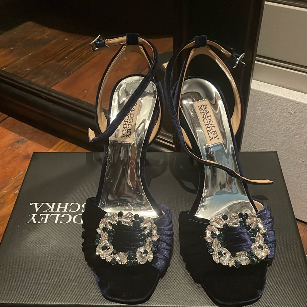 Bartley Mischa velvet heels